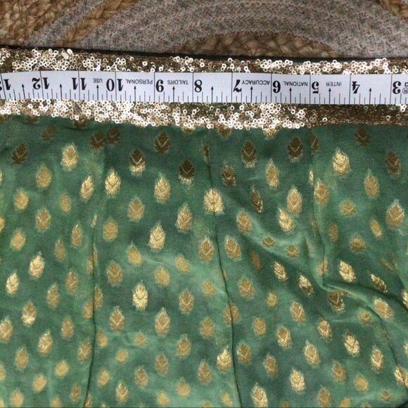 Handcrafted Jade Green Lehenga Choli 3 Piece Set – Worn Once Excellent Condition - Picture 5 of 7